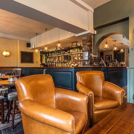 Greyhound Hotel Carshalton Kültér fotó
